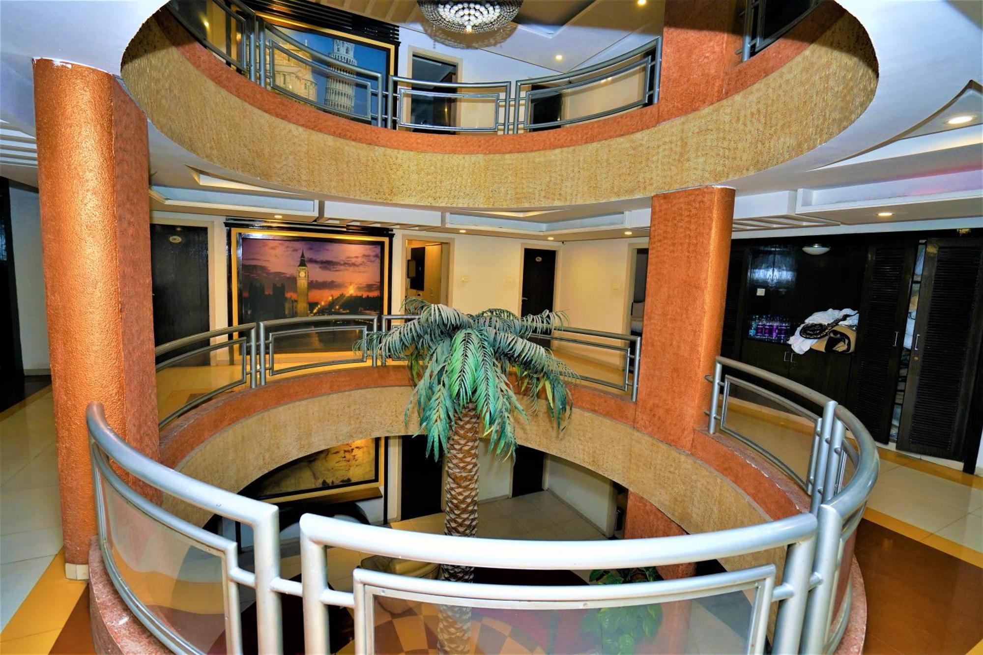 New Hotel Europa Inn Rajkot Exterior photo